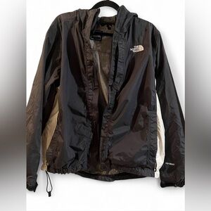 The North Face Men’s size M Black and White Windbreaker